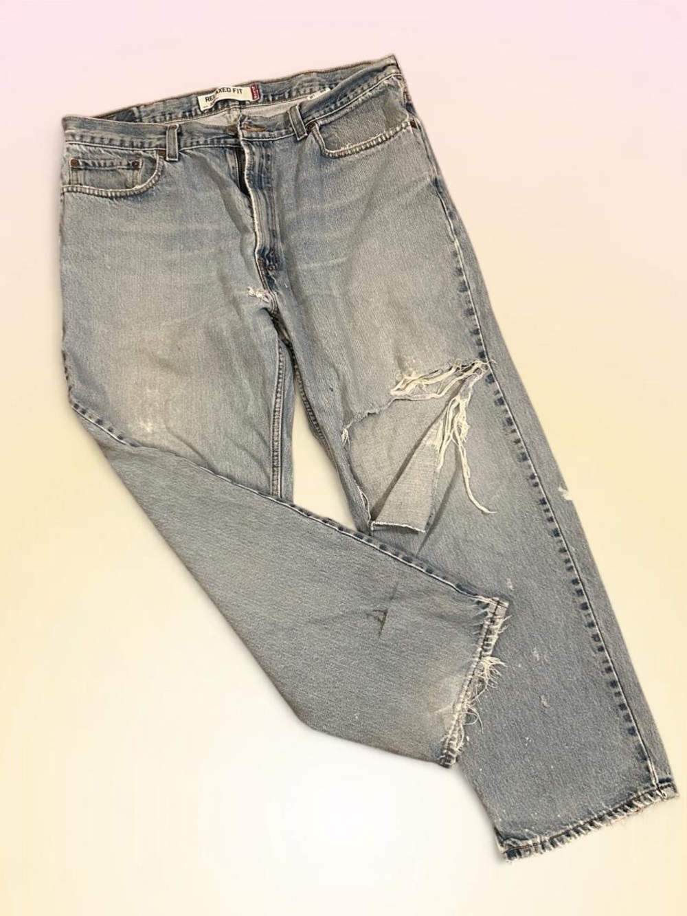 Vintage Levi's Light Blue Distressed Thrashed Relaxed Fit Jeans